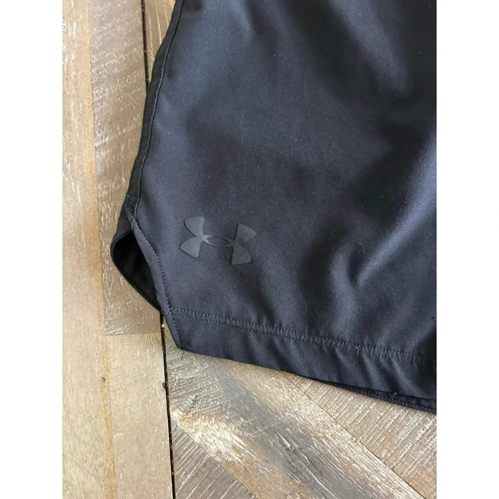 Under Armour Womens Run Under Armour Fitted Shorts Black XXL